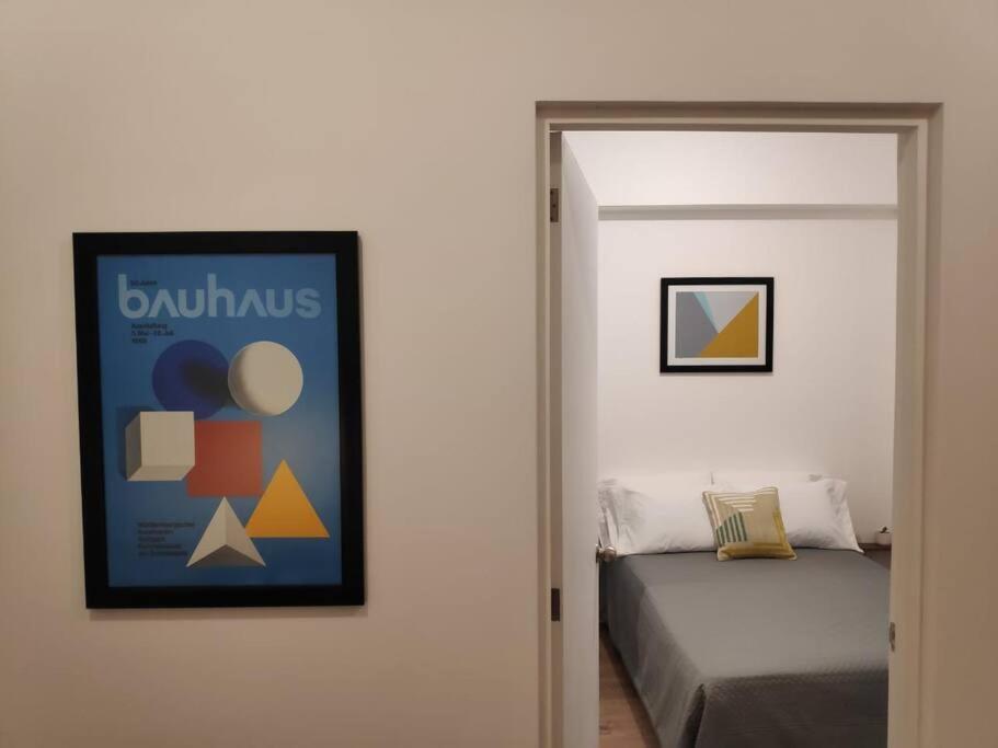 Appartement Comfy, Intimate With A Haunting Terrace Mexico